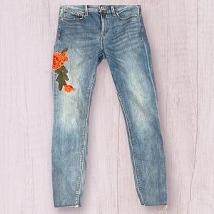 Express Jeans Floral Embroidered Mid-rise Ankle Legging Size 6 Roses Raw Hem